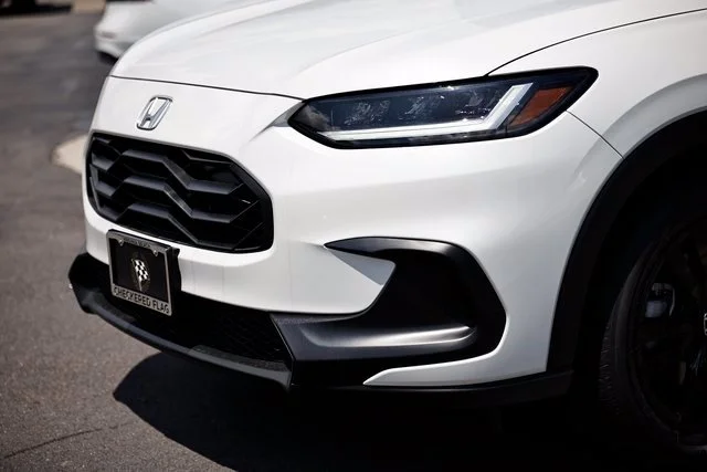 New 2027 Platinum White Pearl Honda Sport image 3