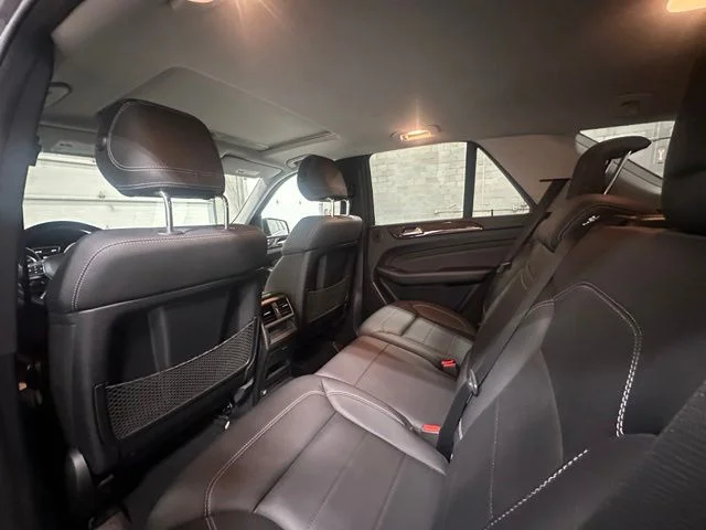 Used 2012  Mercedes-Benz ML 350 image 14