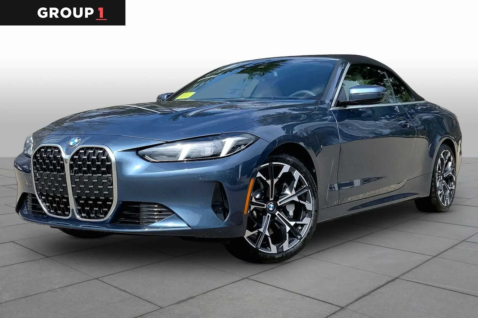 2027 BMW 4 Series 430i Convertible xDrive's photo
