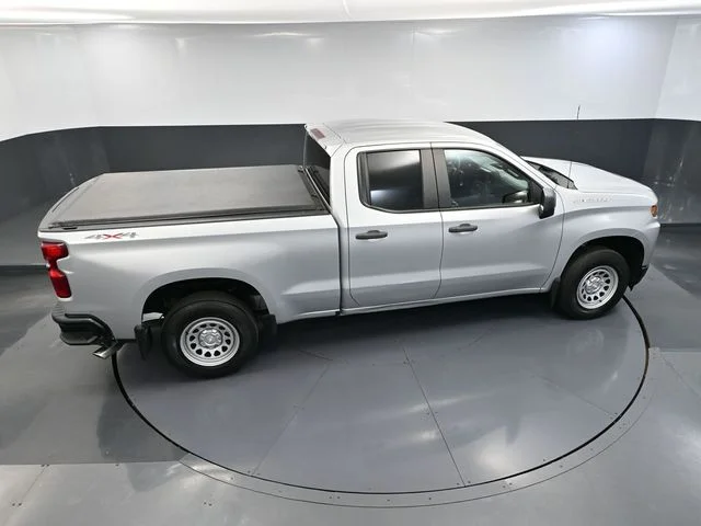 Used 2020 Silver Chevrolet WT image 52