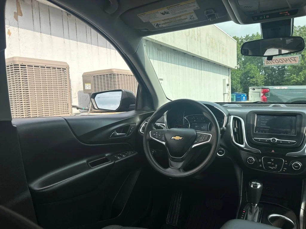 Used 2021 Gray Chevrolet LT image 32