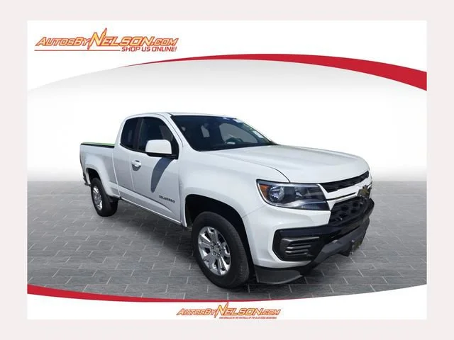 Used 2022 Summit White Chevrolet LT image 1