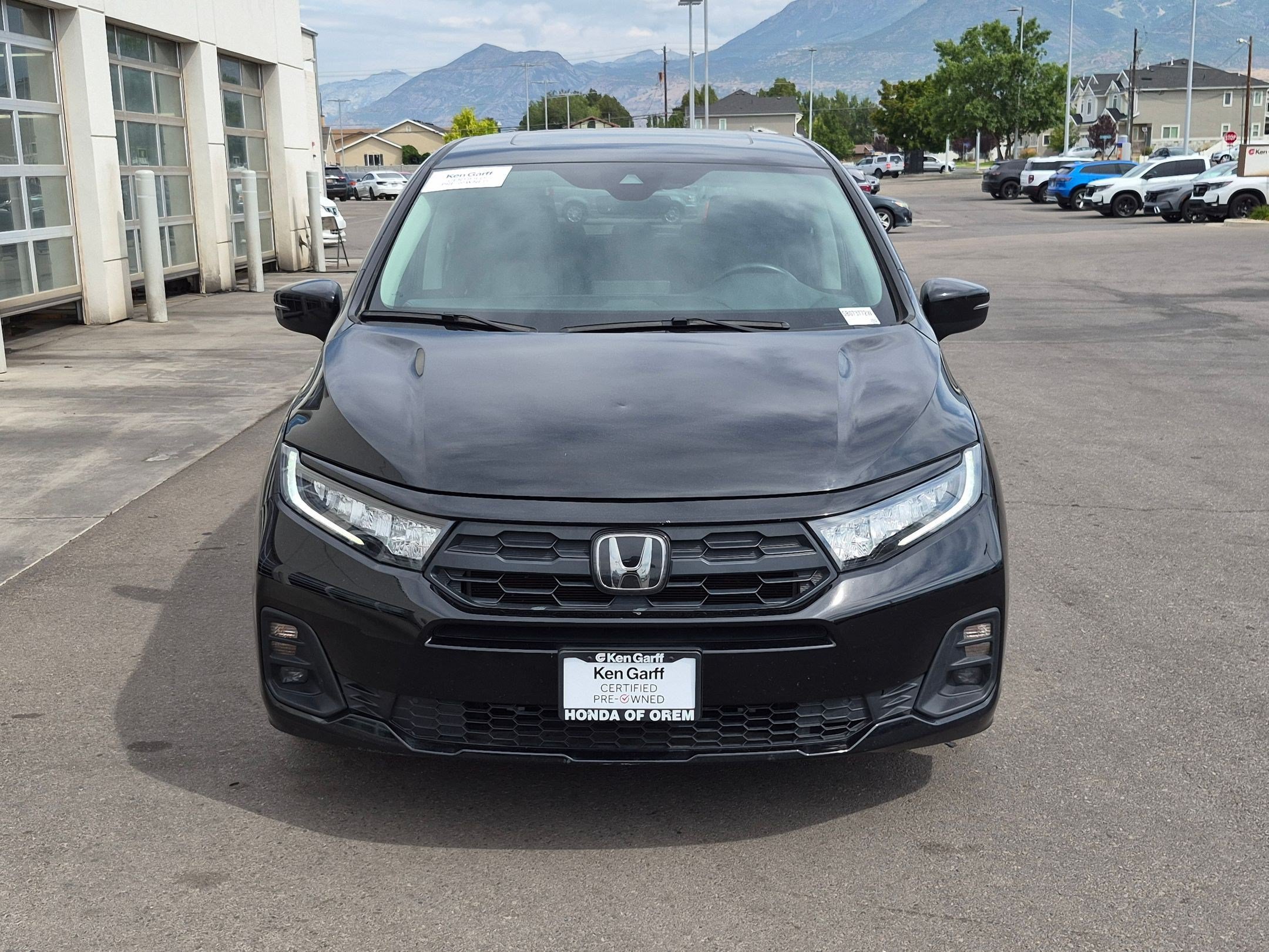 Used 2025 Black Honda EX-L image 9
