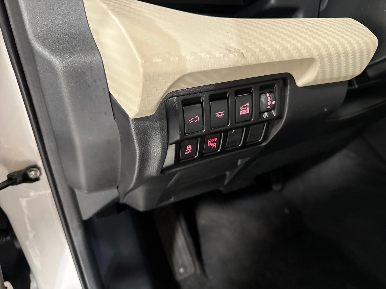 Used 2022 White Subaru Premium image 17