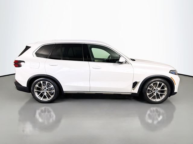 New 2026 White Metallic BMW xDrive50e image 8