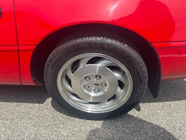 Used 1994 Red Chevrolet Base image 8