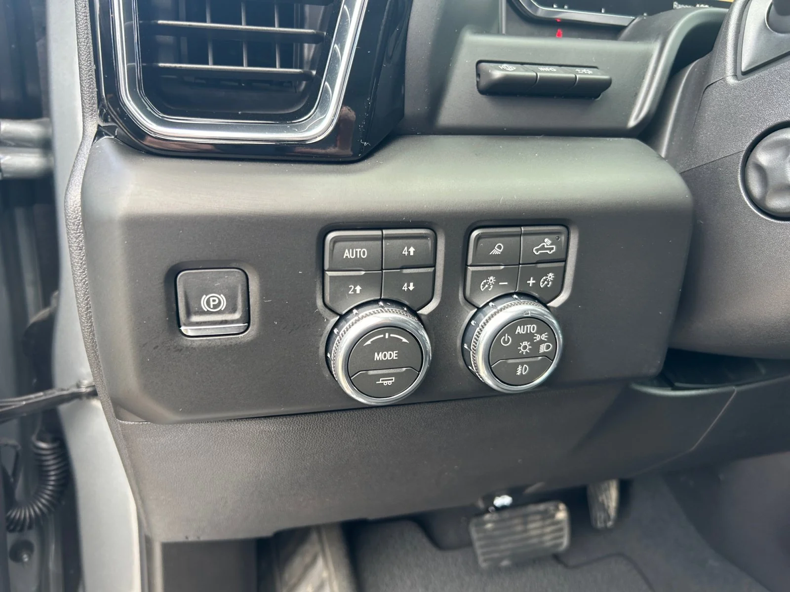 New 2026 Sterling Metallic GMC Denali image 16