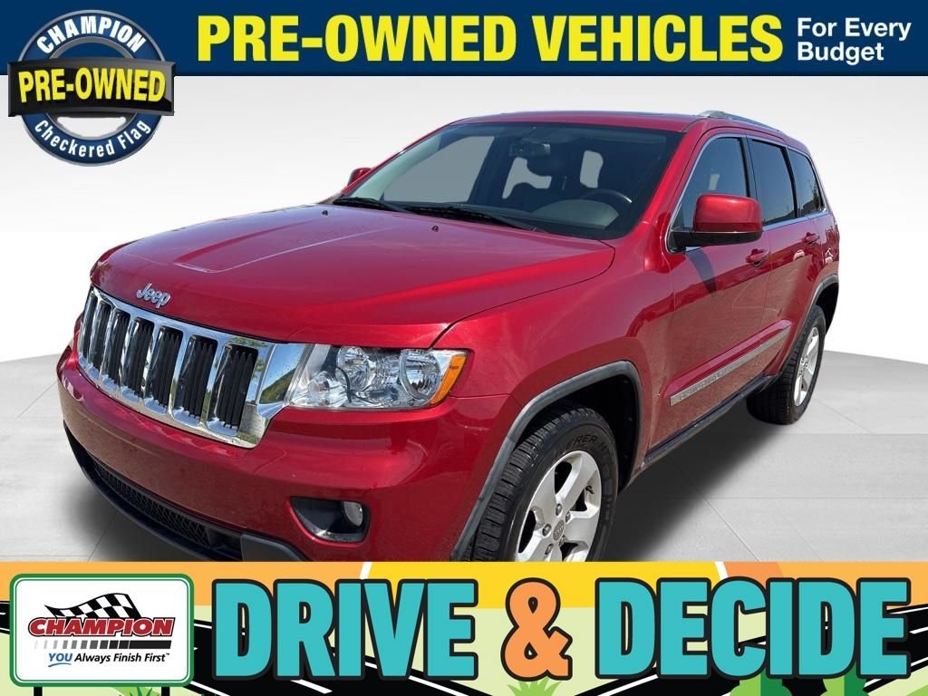 2011 Jeep Grand Cherokee Laredo 4WD's photo