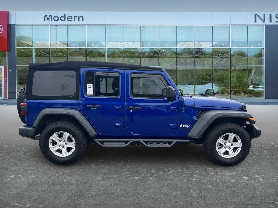 Used 2018 Ocean Blue Metallic Clearcoat Jeep Sport S image 4