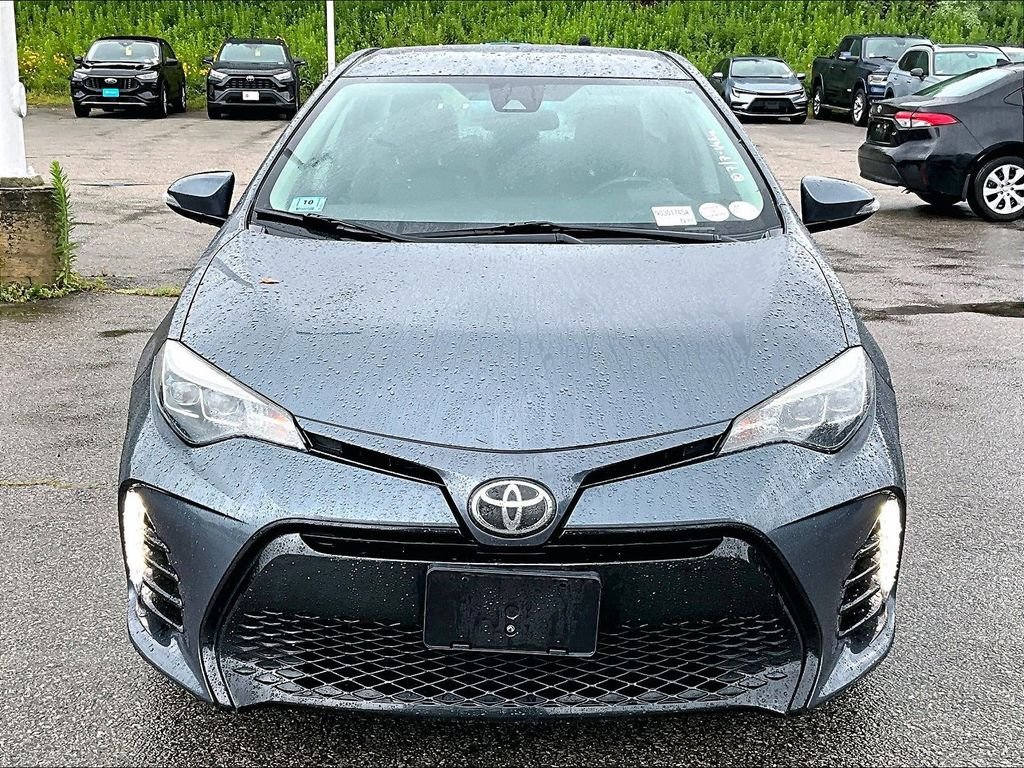 Used 2018 Gray Toyota SE image 2
