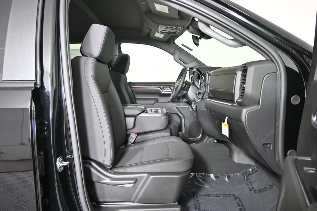 2026 Chevrolet Silverado 1500 LT - Photo 14