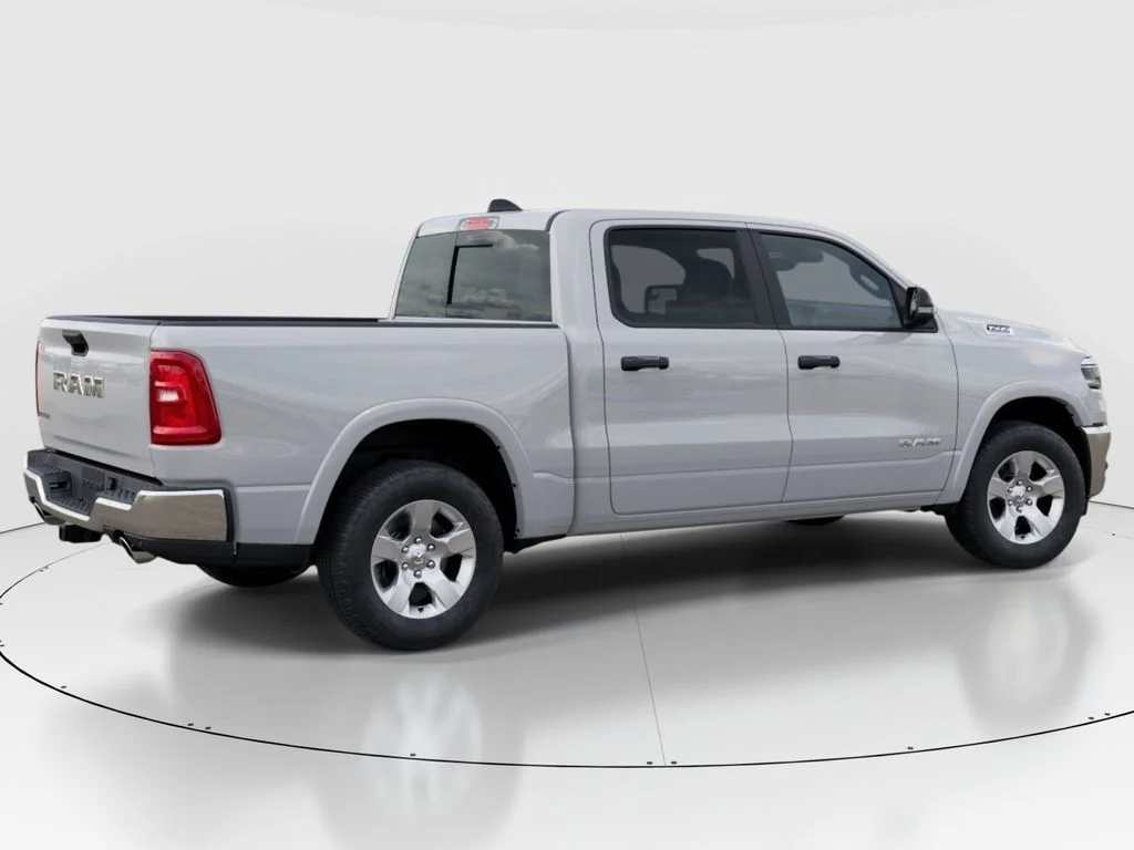 New 2026 Bright White Clear-Coat Exterior Paint RAM Big Horn/Lone Star image 4