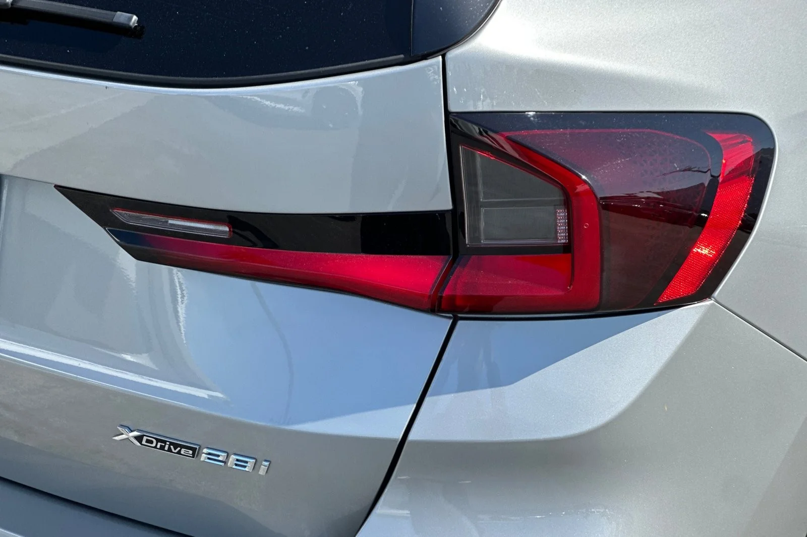 2025 BMW X1 28i - Photo 27