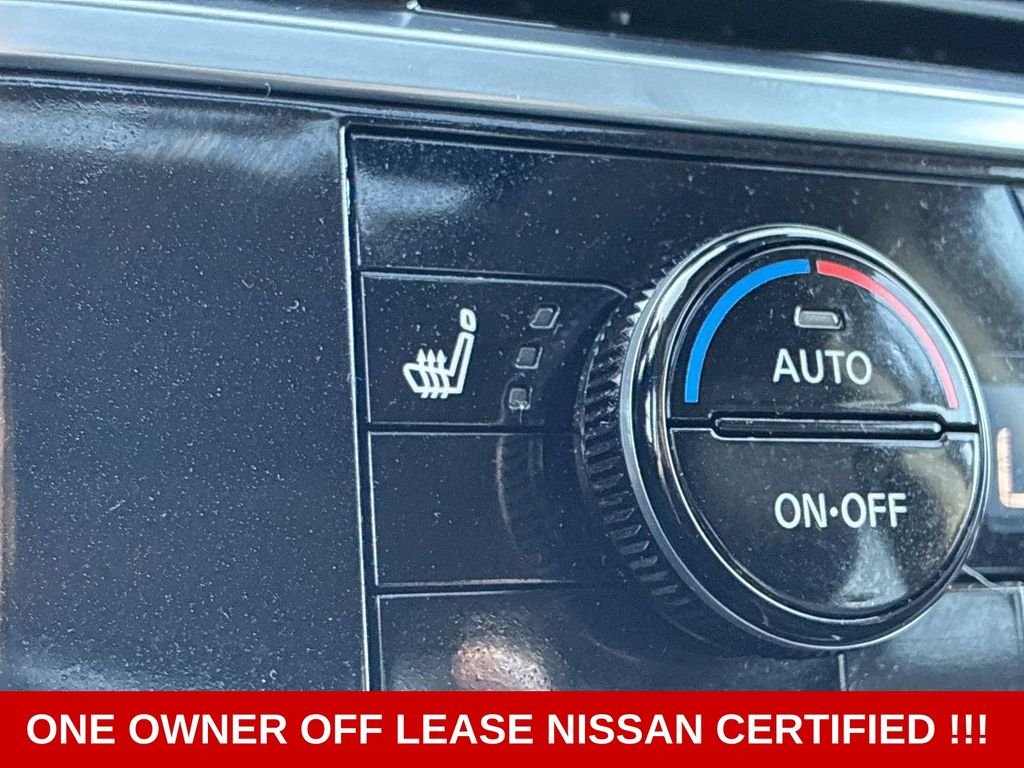 Used 2023 White Nissan SV image 30