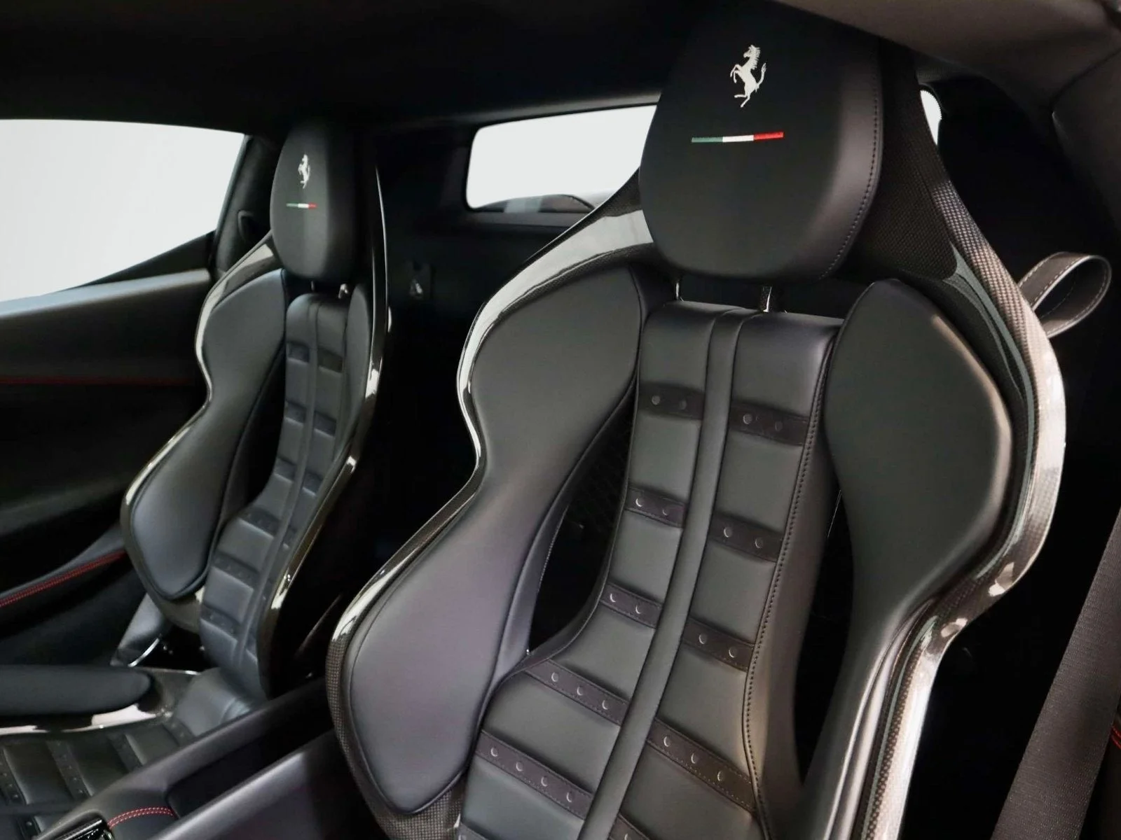 Certified Used 2023 Bianco Cervino Ferrari  image 21