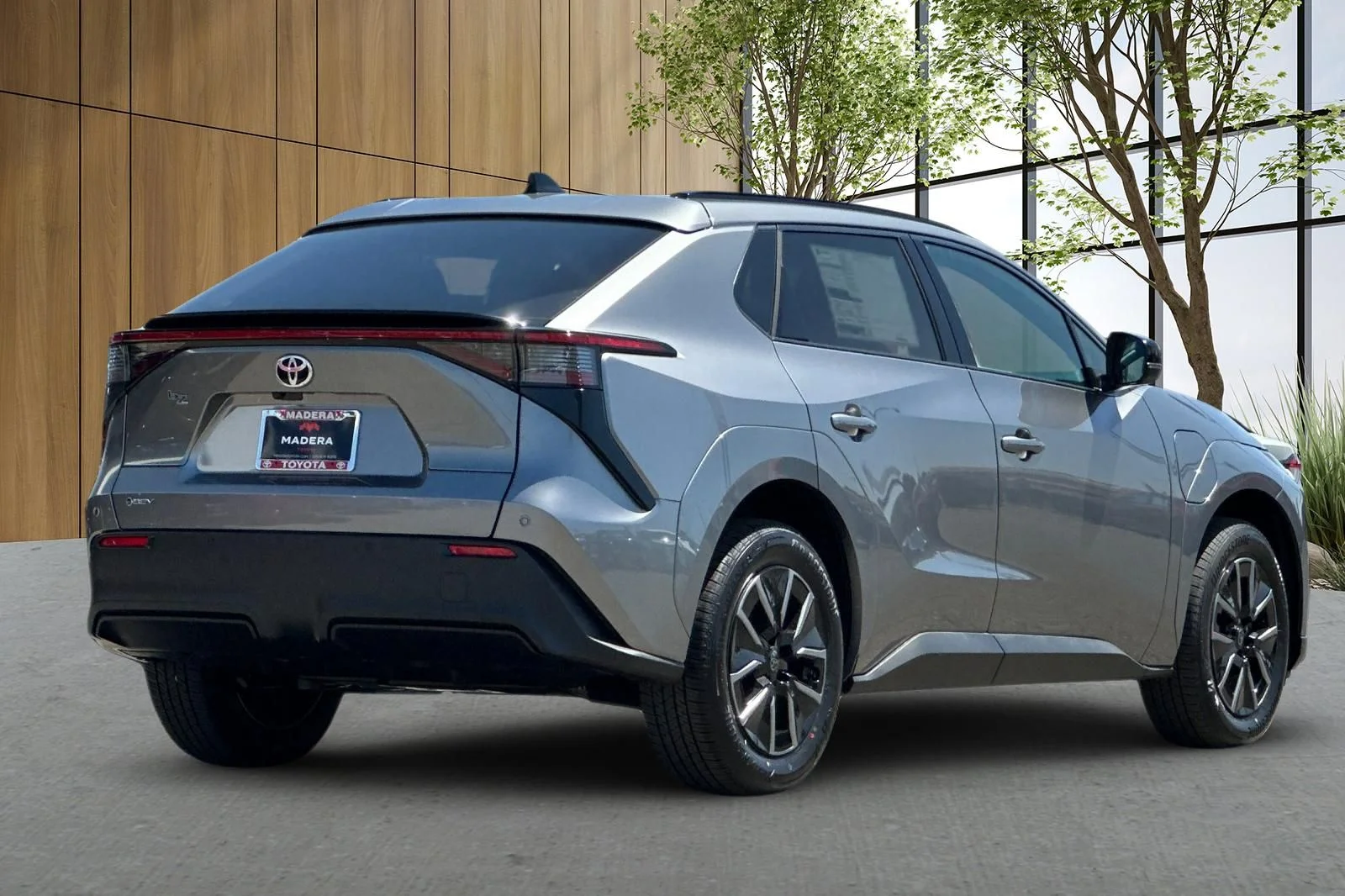 New 2026  Toyota XLE Plus image 4