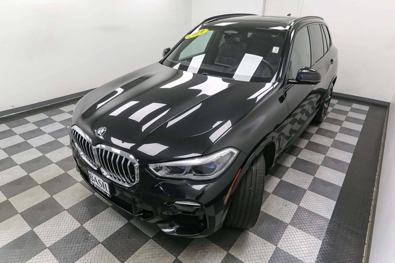 Used 2019 Black Sapphire Metallic BMW xDrive50i image 6