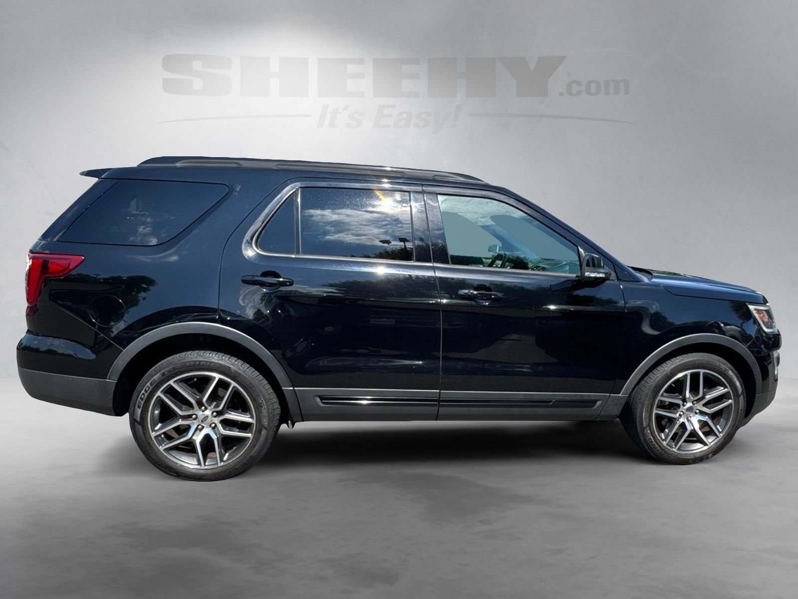 Used 2017 Black Ford Sport image 9