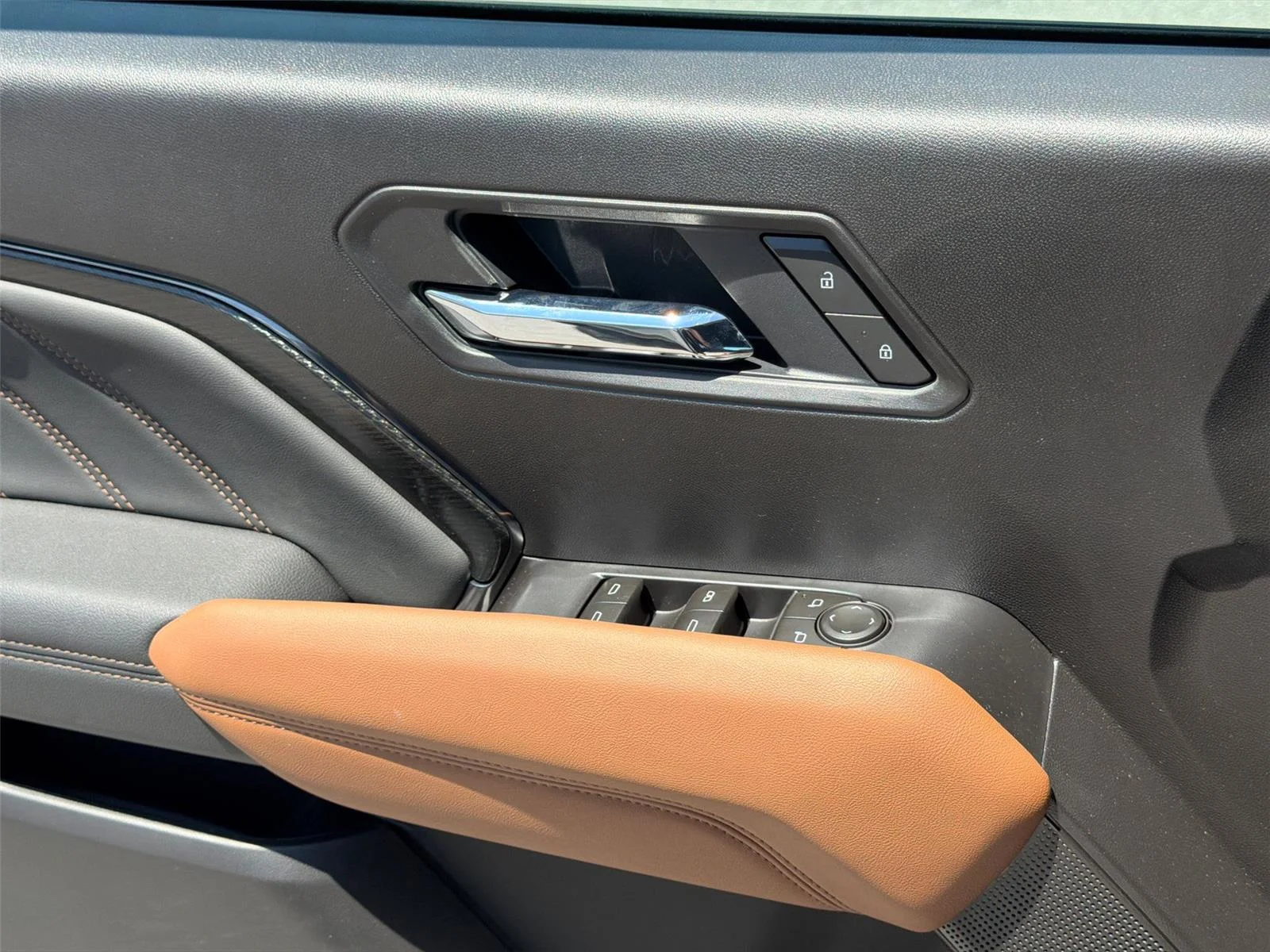 2026 GMC Canyon AT4 - Photo 27