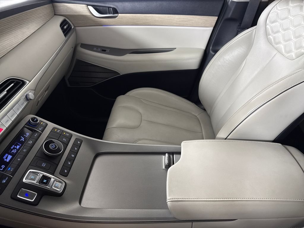 2022 Hyundai Palisade Limited - Photo 21