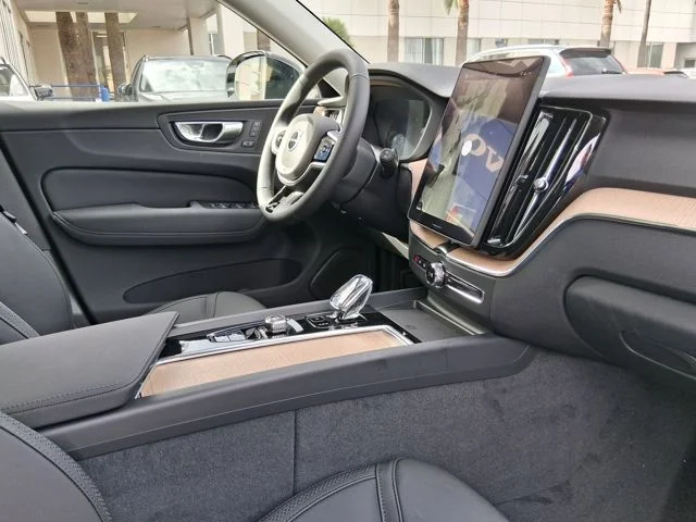 New 2026 Crystal White Volvo Plus image 11