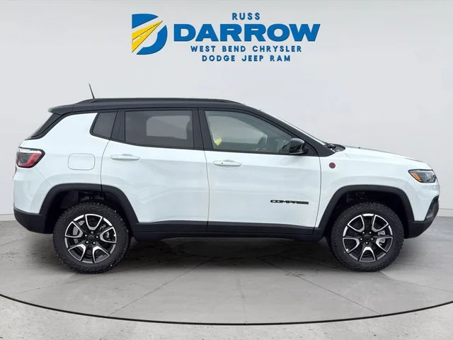 New 2026 White Jeep Trailhawk image 6