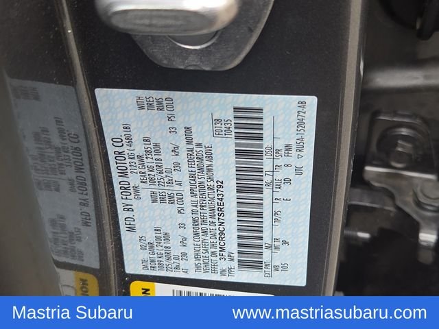 Used 2025 Gray Metallic Ford Outer Banks image 8