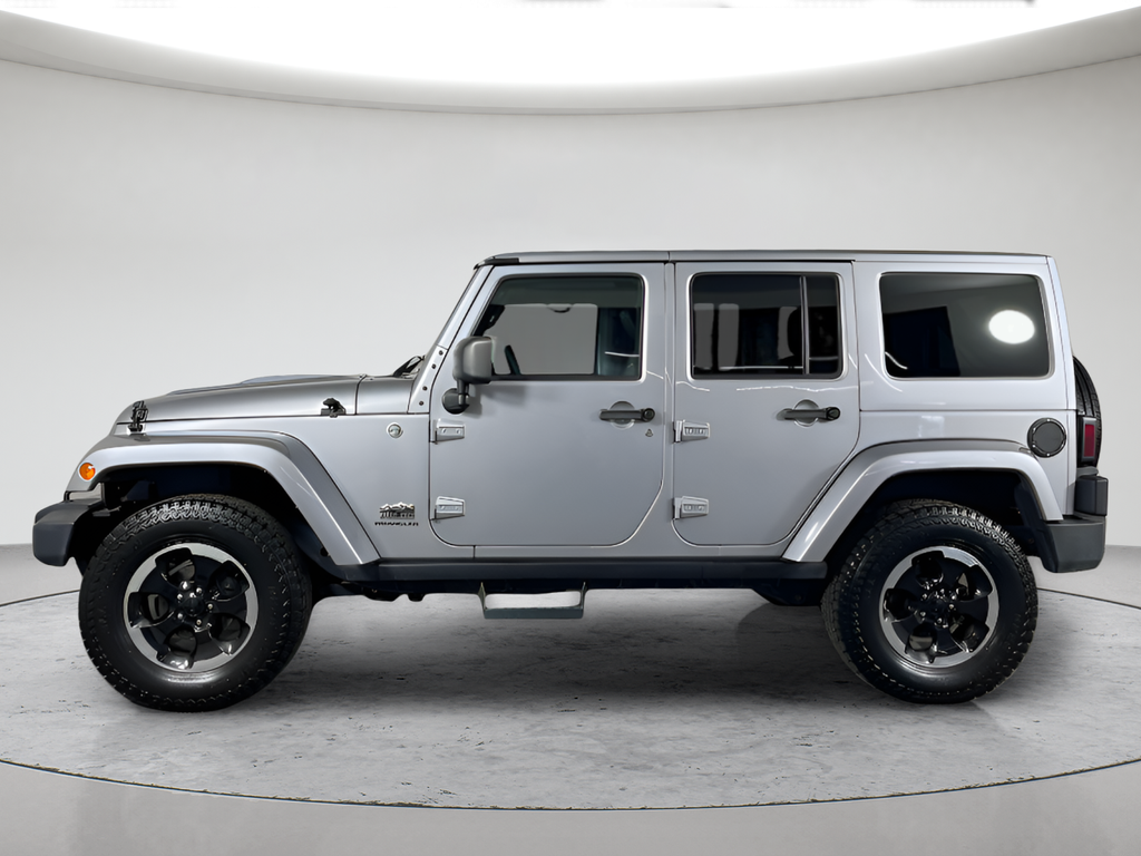 2014 Jeep Wrangler Unlimited Sahara - Photo 8