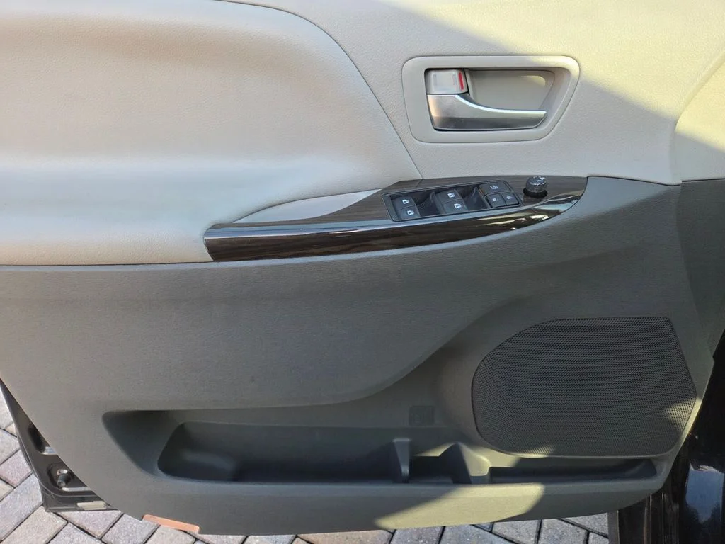 Certified Used 2020 Black Toyota XLE image 29