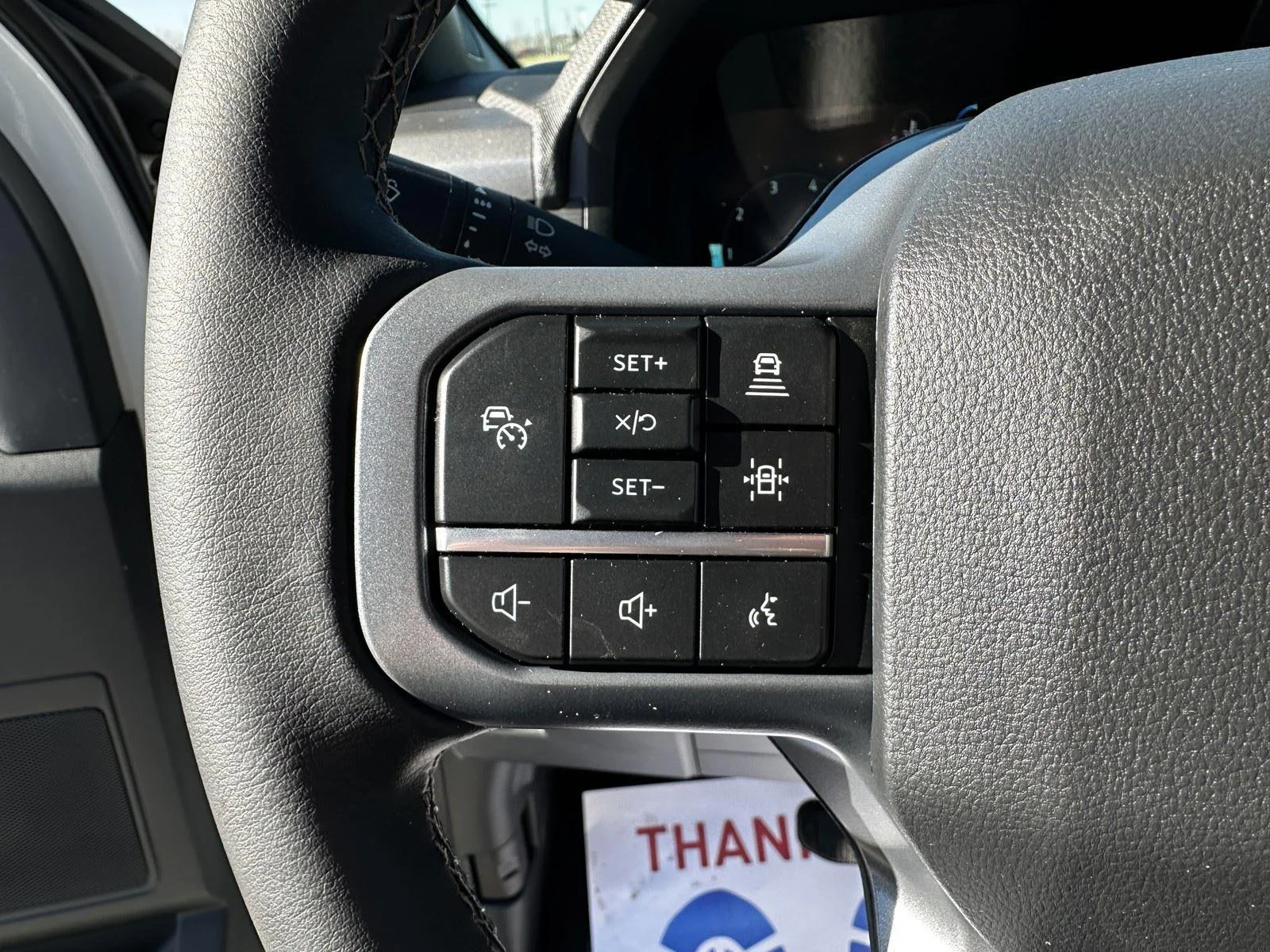 New 2026 Oxford White Ford XLT image 23