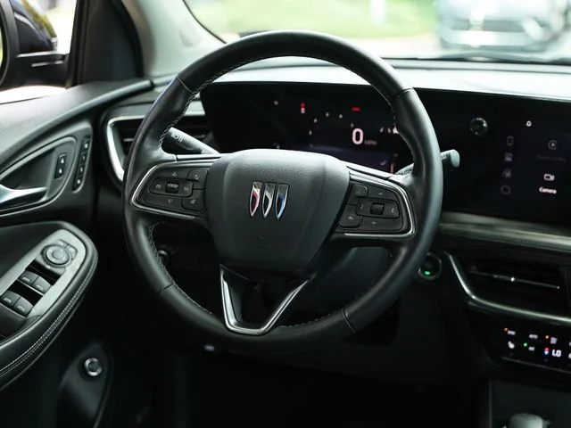Used 2025 Ebony Twilight Metallic Buick Avenir image 30