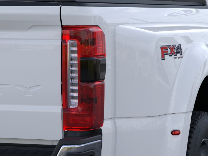 New 2026 Oxford White Ford F-450® Lariat® image 21