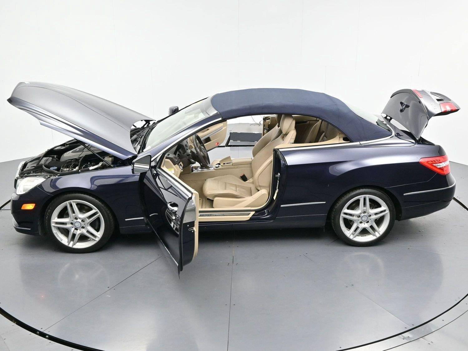 Used 2011 Capri Blue Metallic Mercedes-Benz E 350 image 42
