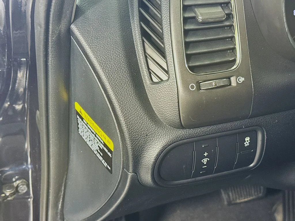Used 2017 Blue Kia LX image 10