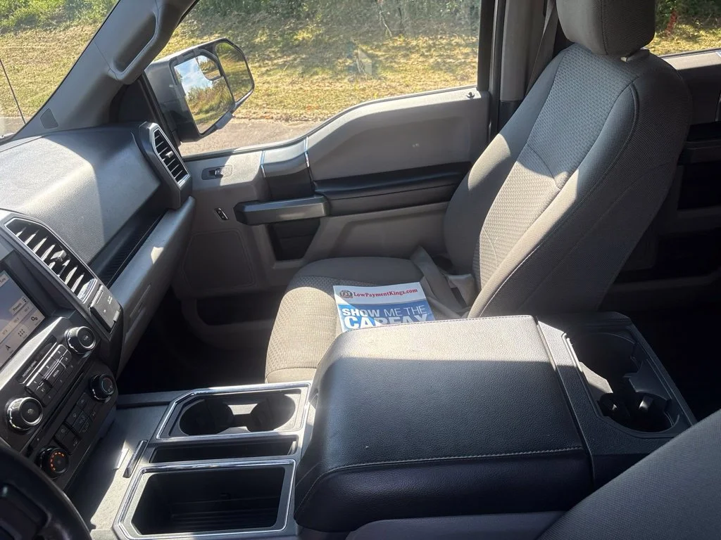 Used 2018 Silver Ford XLT image 35