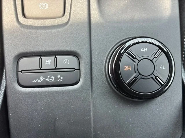 New 2026 Shadow Black Ford XLT image 35