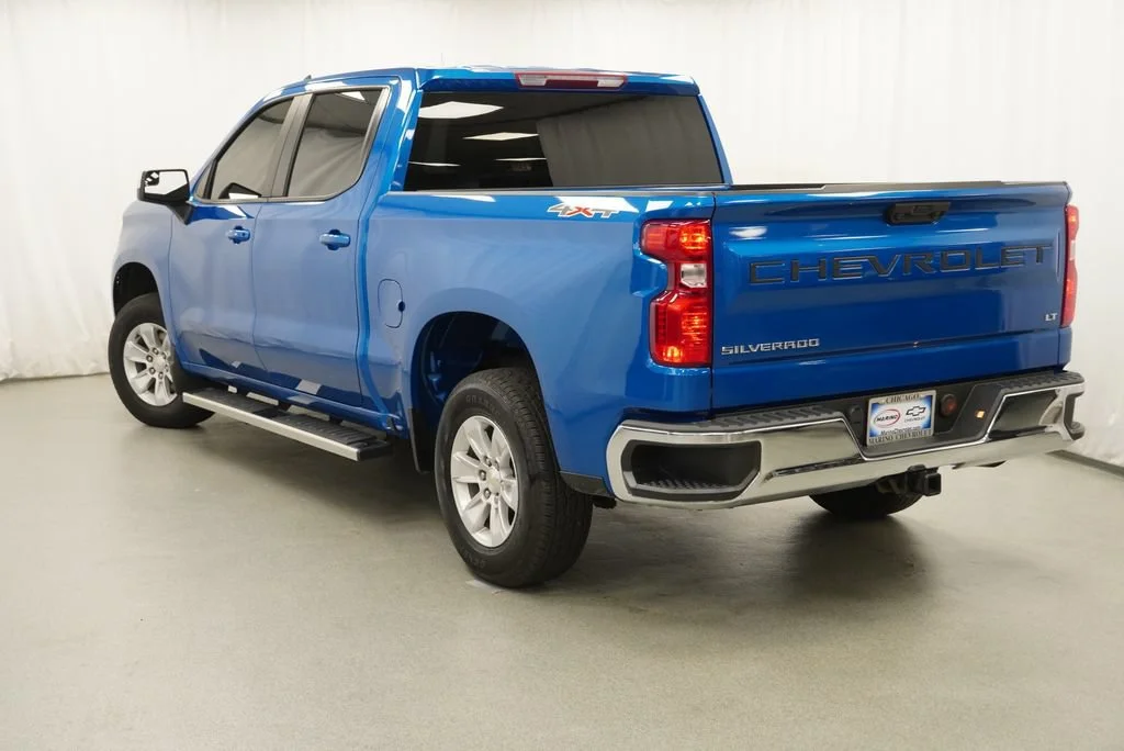 Certified Used 2022 Glacier Blue Metallic Chevrolet LT image 5