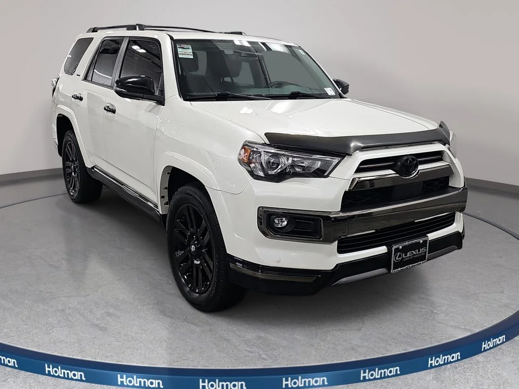 Used 2021 White Toyota Nightshade image 4