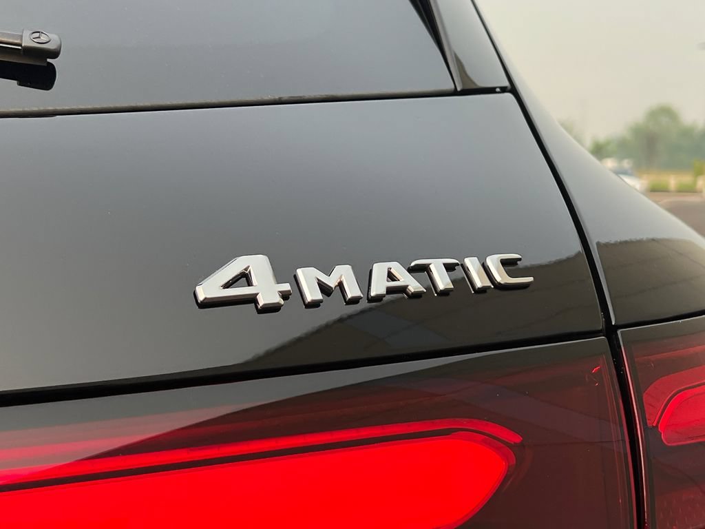 New 2026 Black Mercedes-Benz GLC 300 image 64