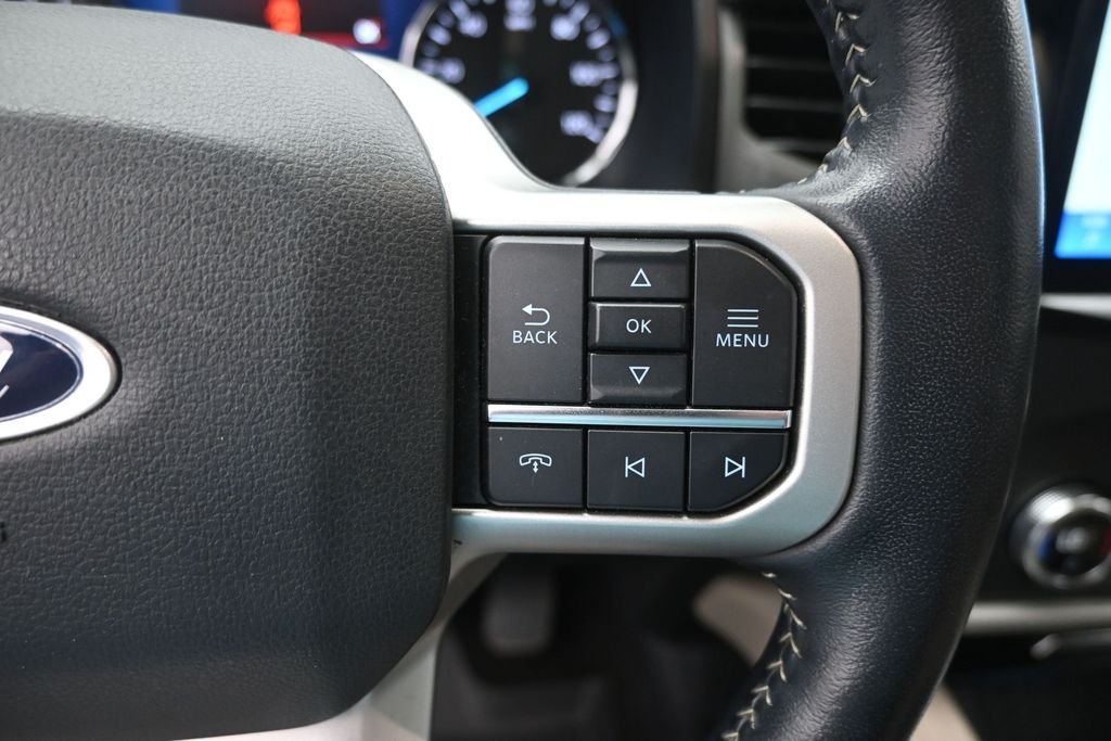 Used 2022 Silver Ford XLT image 28