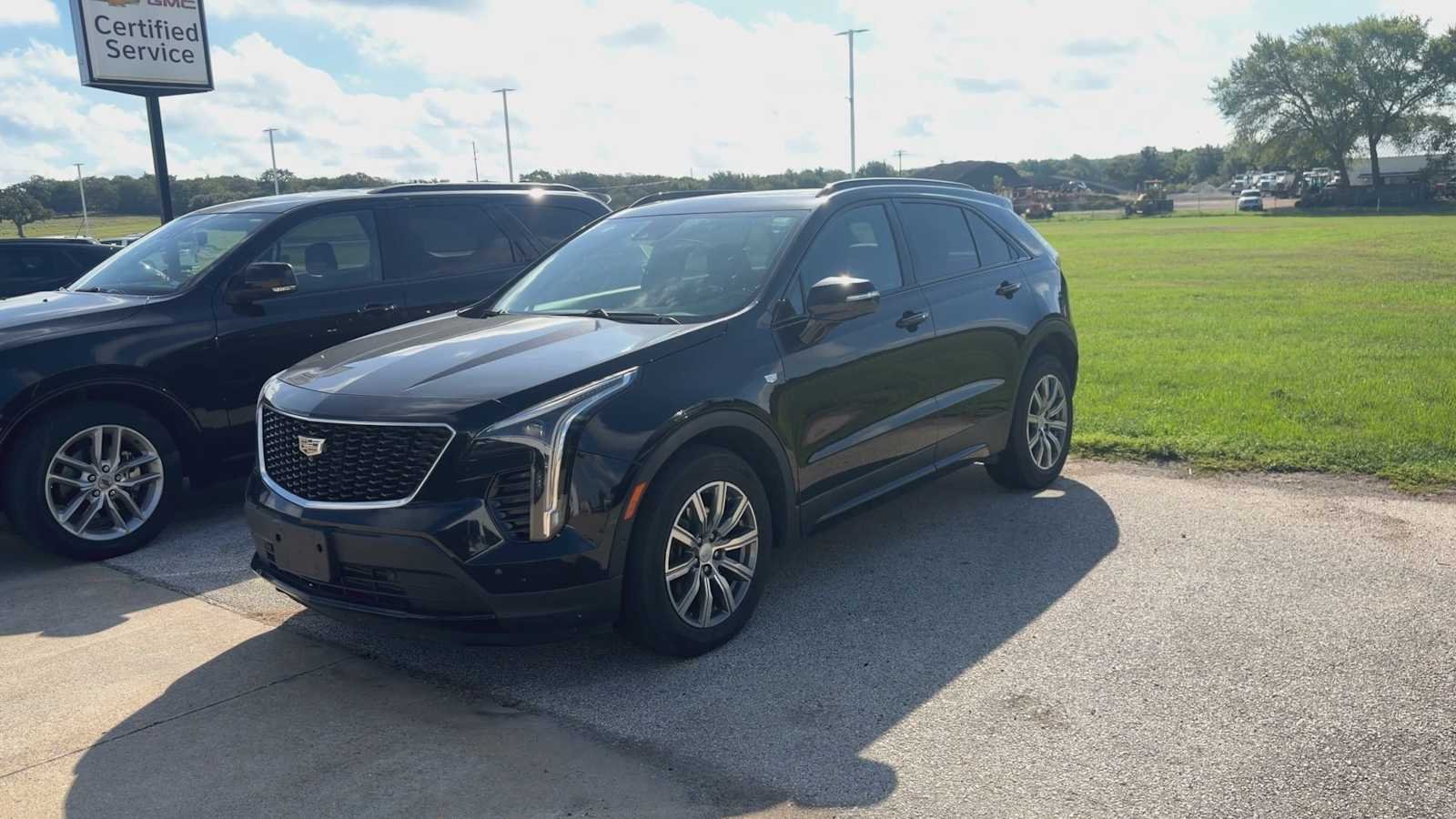Certified Used 2022 Stellar Black Metallic Cadillac FWD Sport image 8