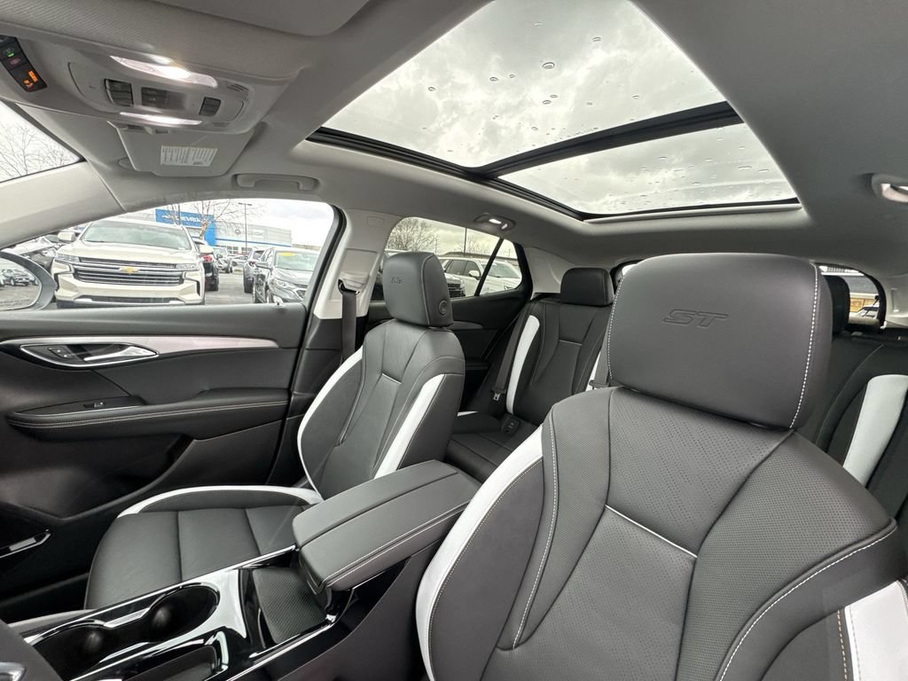 2026 Buick Envision Sport Touring - Photo 22