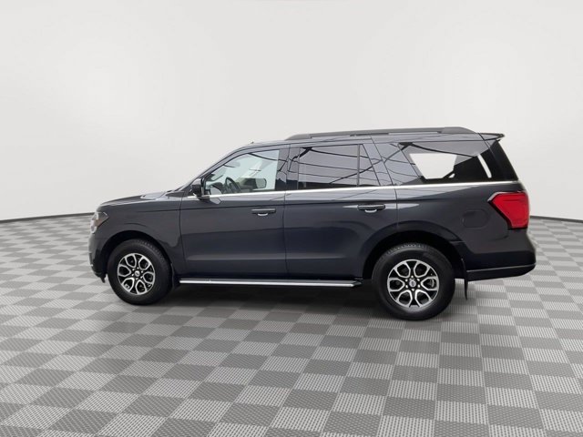 Used 2023 Dark Matter Gray Ford XLT image 39