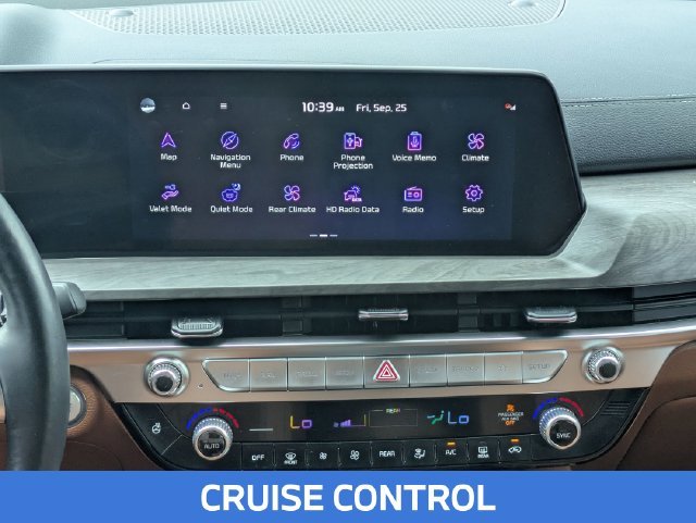 Used 2025 Black Kia EX X-Line image 23