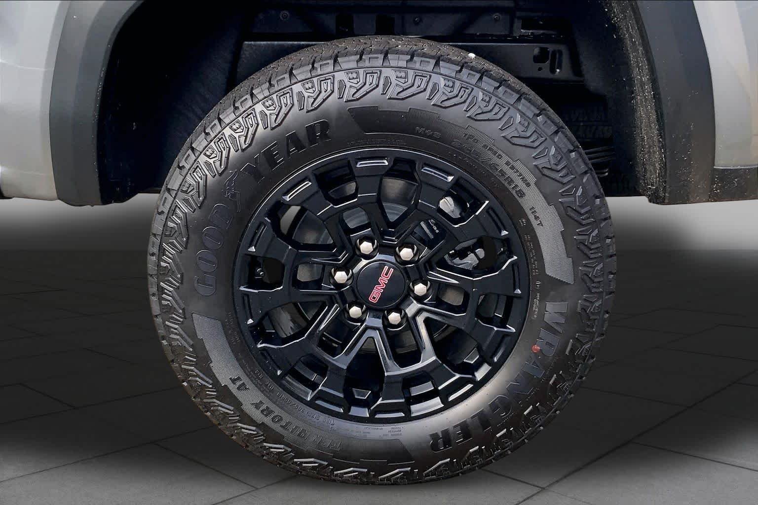2026 GMC Canyon Elevation - Photo 11