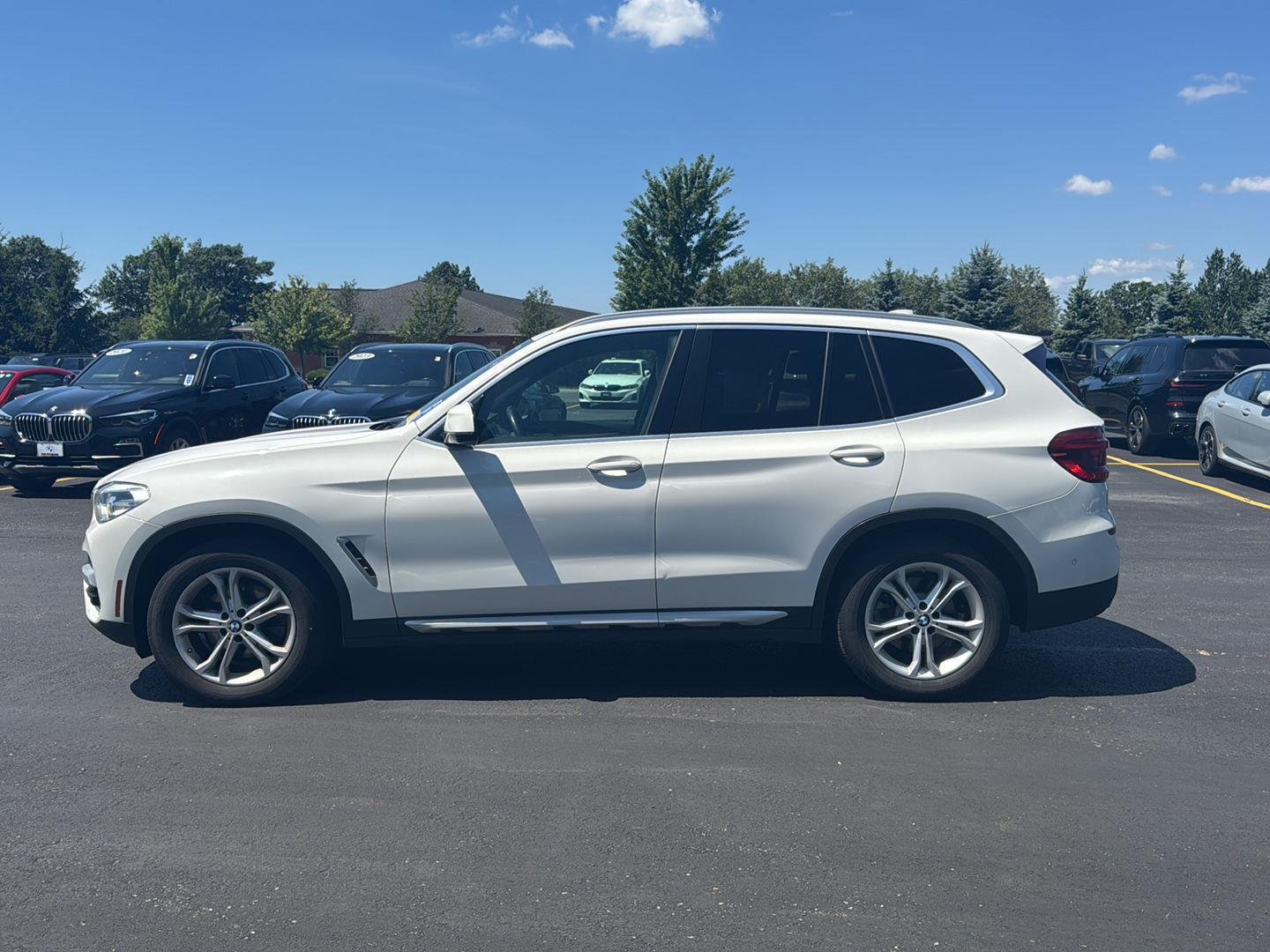 Used 2020 Alpine White BMW xDrive30i image 6