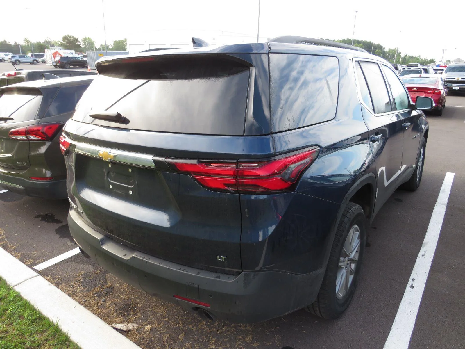 Used 2022 Northsky Blue Metallic Chevrolet LT Cloth image 11