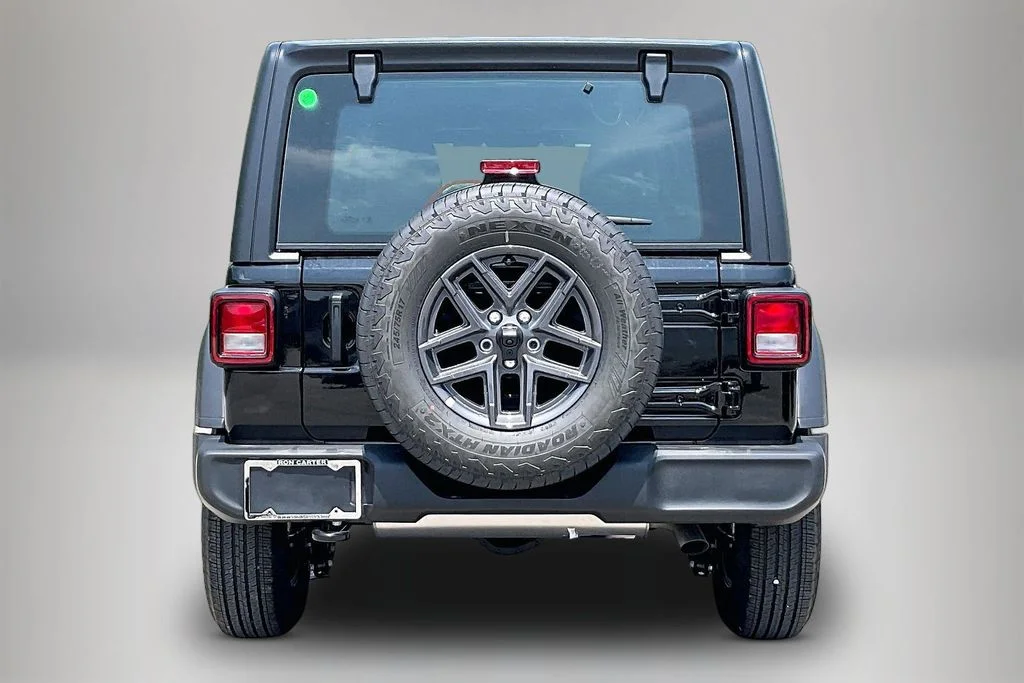 New 2026 Jeep Wrangler Sport 4D Sport Utility