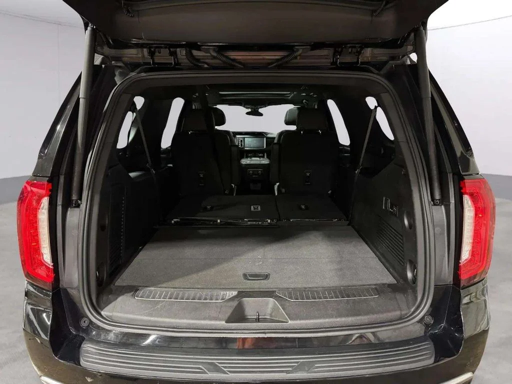Used 2022 Black GMC Denali image 29