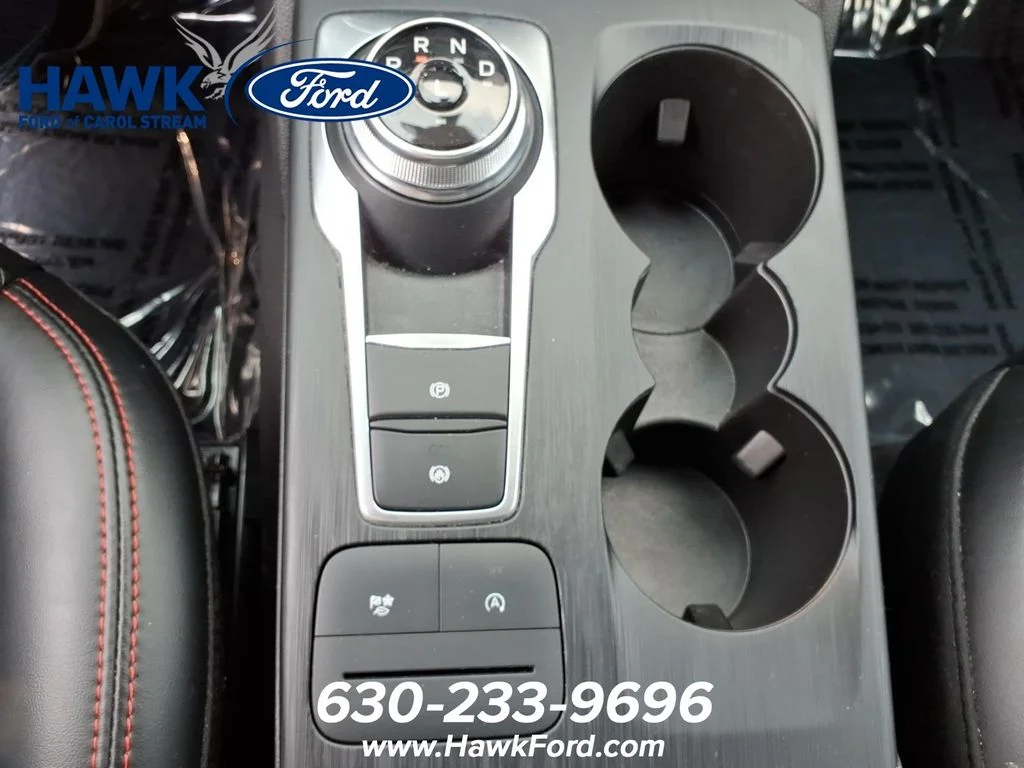 Used 2025 Silver Metallic Ford ST-Line Select image 16